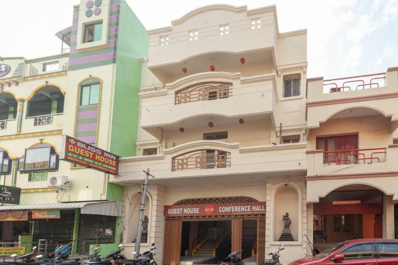 Oyo 19906 Hotel Bliss Inn Puducherry Exterior foto