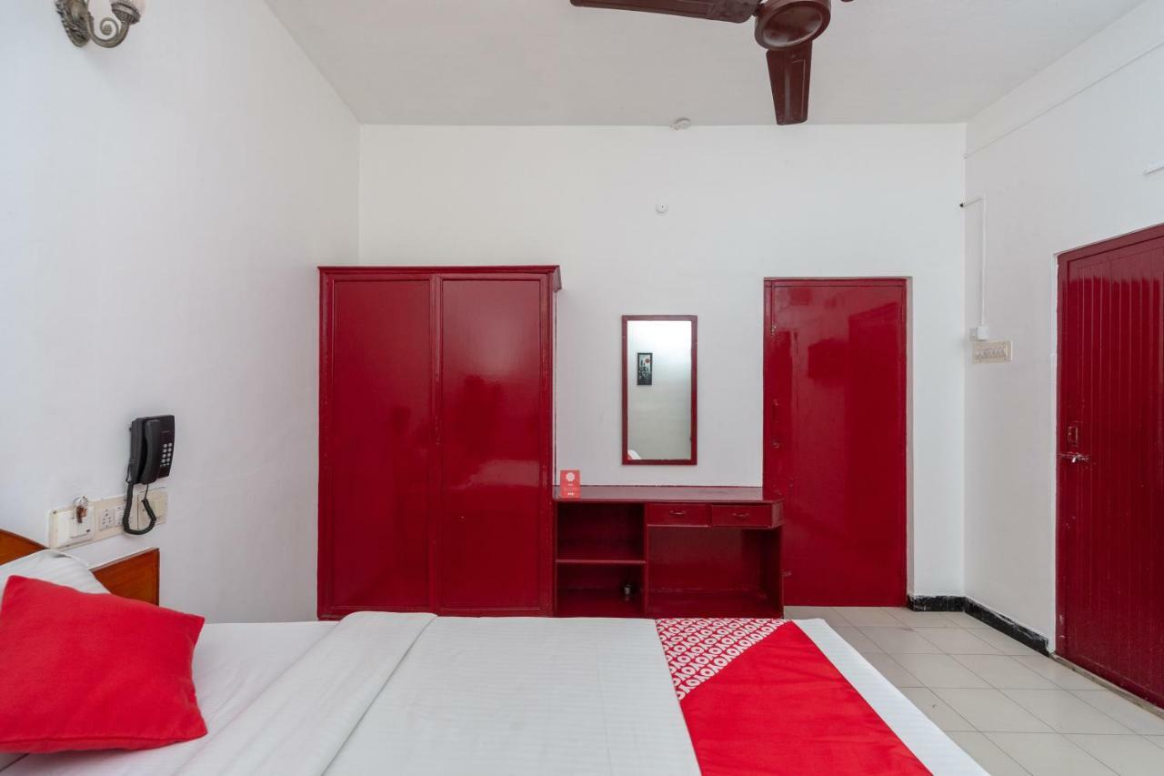 Oyo 19906 Hotel Bliss Inn Puducherry Exterior foto