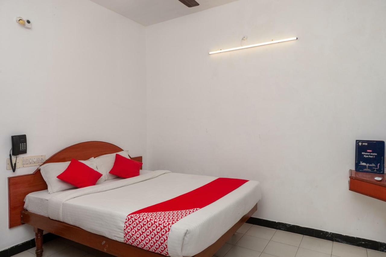 Oyo 19906 Hotel Bliss Inn Puducherry Exterior foto